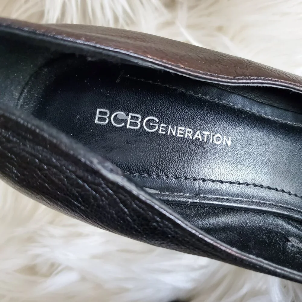 BCBGeneration Black Snakeskin Peep Toe Platform Heels SZ 9